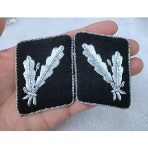 PAIR WWII German Elite Oberfuhrer(Senior-Colonel)Collar tabs metal wire