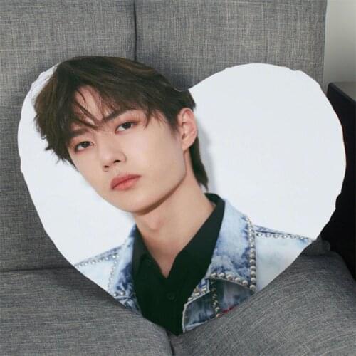 Custom UNIQ YiBo The Untamed Pillow Case Heart Shaped Zipper Pillow Cover Satin Soft No Fade Pillow Case Home Textile Decorative