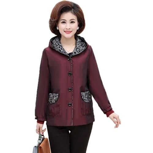 5XL Plus Size Womens Jacket Outerwear Middle-Aged And Elderly Mothers Spring Autumn Hooded Coat Short Windbreaker Female Tops