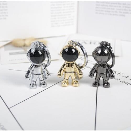 New Handmade Alloy 3D Astronaut Space Robot Keychain Gift For Men Friend