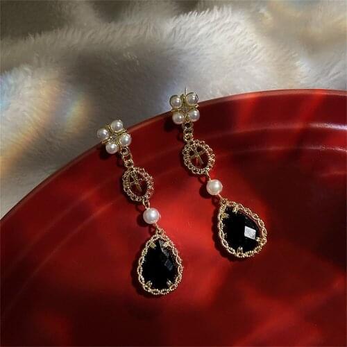 Women Earrings Vintage Earrings Drop Shaped Ear Studs Inlaid Zircon Crystal Pearls Temperament Black Exquisite Gifts Girlfriend