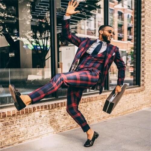 Modern Design 3 Piece Men Suits Red And Blue British Plaid Casual Customized Fit Party Suits Handsome Formal Coat+Pant+Vest