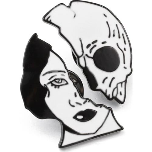 2pcs/set Skull Brooches Split Face Pins Black White Face Lapel Enamel Pin Halloween Collar Pins Weird Badges Cartoon Jewelry
