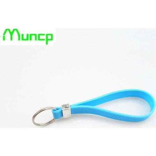 New silicone key long wristband bracelet key spoon portable key chain for Nissan Teana X-Trail Qashqai Livina Sylphy Tiida Sunn