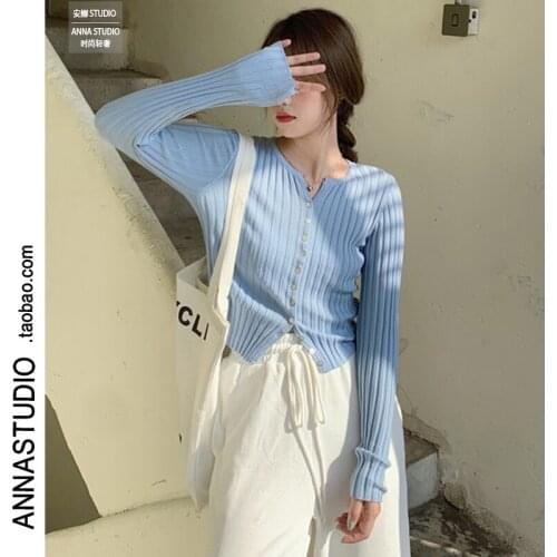 Early Spring New Soft Milk Blue Xuanya Style Small Sweater Short Outer Wear Knitted Cardigan Women Sweater Jacket Long Sleeves