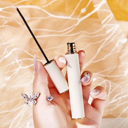 1 Pcs Liquid Eyeliner Eye Make Up Long-lasting Liquid Eyeliner Pencil Sexy Super Waterproof Quick Drying Long Lasting Eye Liner