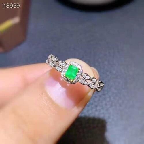 Natural emerald ring fashionable gem quality 925 silver 3x4mm