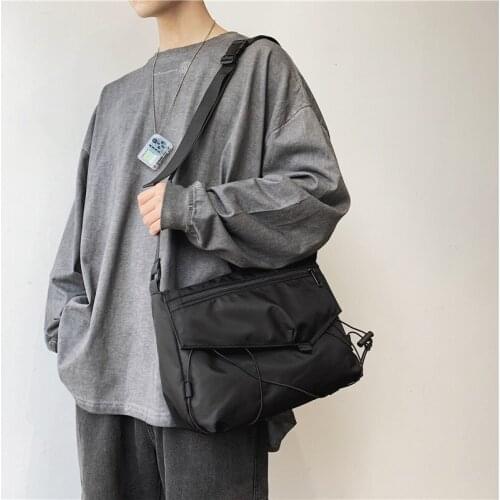 Vintage style Men bag Large Capacity Man shoulder bags fashion Big Black Nylon Men handbag Trendy Male Crossbody bag