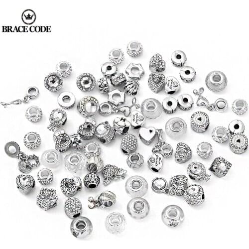 Silver Plated Crystal Love Bead Charm Suitable for DIY Brand Bracelet Necklace Womens Jewelry Gift Random Delivery