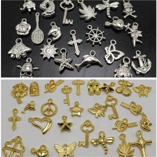 100 Assorted Silver Golden Tone Metallic Acrylic Charm Pendants Flower Cross ect