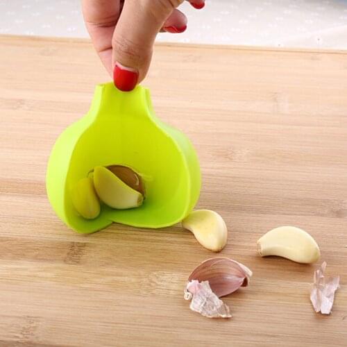 Silicone Garlic Peeler Garlic Skin Remover Manual Peeling Tool Kitchen Cooking Useful Gadget