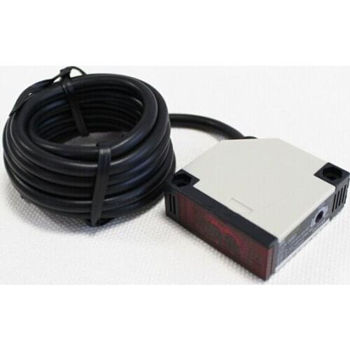 Free Shipping Specular Type E3JK-R4M2 AC Photoelectric Sensor Switch Detection Distance 4m