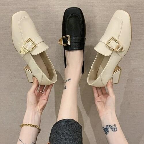 Korean Shoes Casual Female Sneakers Low Heels Loafers With Fur Oxfords Womens Flats All-Match Slip-on Square Toe 2021 New Leath