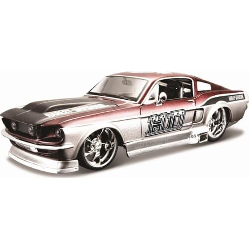 Maisto 1:24 Modified 1967 Ford Mustang GT Roadster simulation alloy car model simulation car decoration collection gift toy