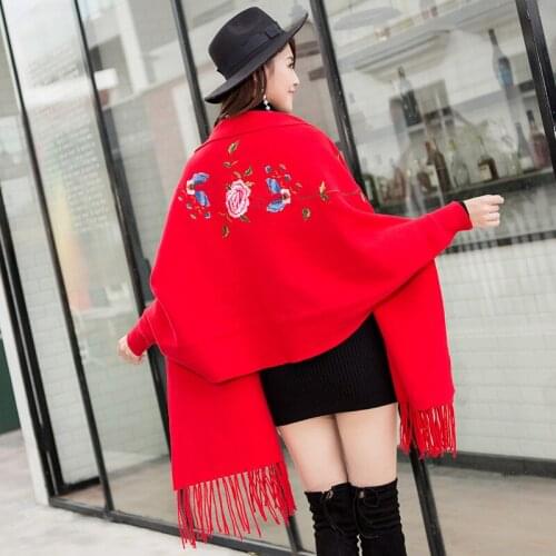 Autumn and winter new double-sided embroidery cute scarf thick warm fashion outdoor high quality comfortable temperamental shawl