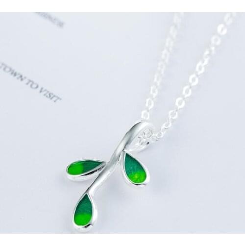 Leaf Luminous Female Epoxy 925 Sterling Silver Jewelry Fashion Green Leaves Branch Female Pendant Necklaces N199