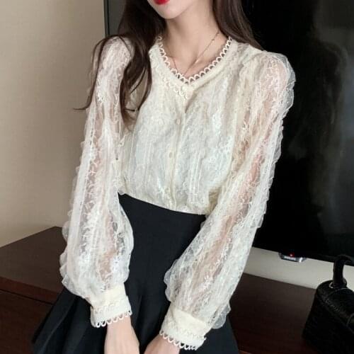 Spring and autumn lace blouse new chiffon shirt women loose bottoming fashion wild niche blouse