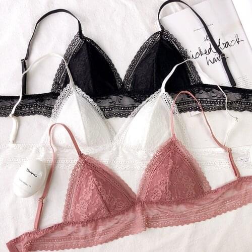 Wriufred Women Silk Soft Cup Bras Sexy Lace Sleepwear Underwear Embroidery Bralette Wire Free Comfort Adjusted-straps Bra