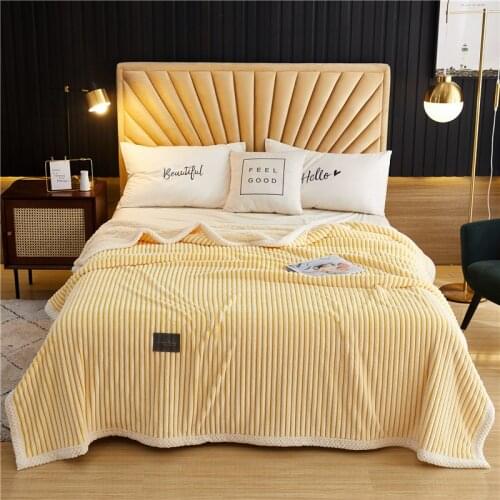 150cmX200cm Multifunctional Double Thickening Blanket Quilt Cover Farley Velvet Milk Woolen Blanket for Winter and Autumn