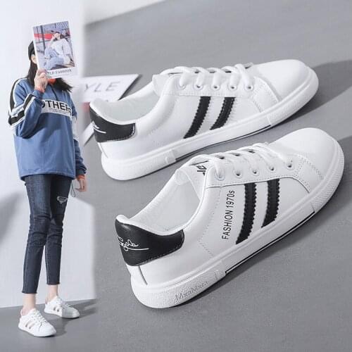 Women Casual Shoes 2021 New Women Sneakers Fashion Breathable PU Leather Platform White Women Shoes Soft Footwears Rhinestone