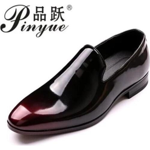 Men Brand Designer Shine pointed Metal buckle Formal Shoes Male Homecoming Dress Wedding Prom Sapato Social Masculino
