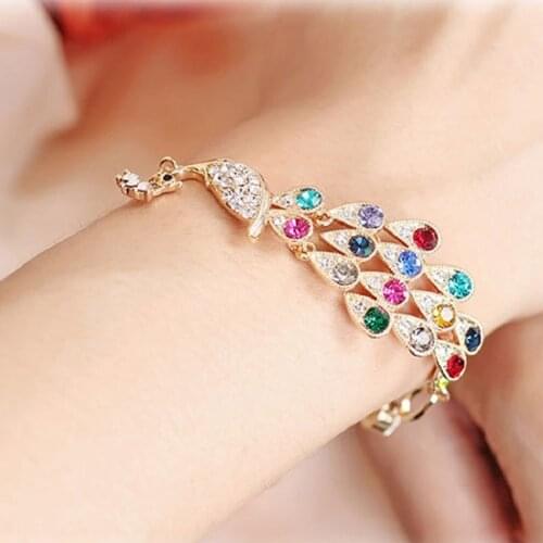 PICKYZ Golden Bracelets