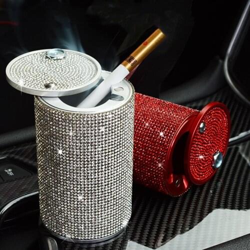 Fashion Bling Diamond Car Universal Rotating With Cover Ashtray Cute Female Studded Ash Tray Car Interior Supplies Storage Cup