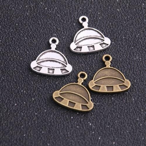 8PCS New Product UFO Two Color Outer Space Charms Planet Rocket Pendant Jewelry Metal Alloy Jewelry Marking