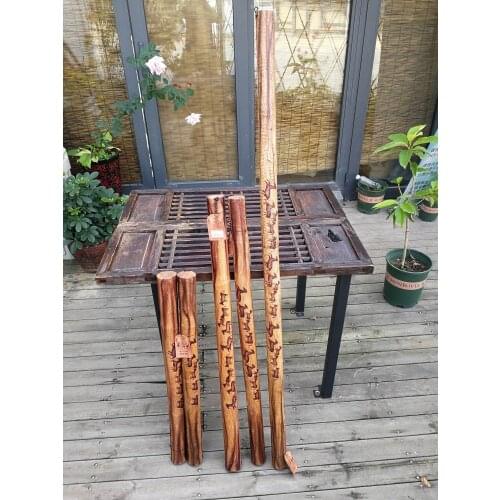 Terre rainmaker rain stick wood skin cave or Maori