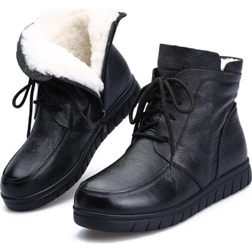 High Quality Top Sell Waterproof Genuine Leather Non-slip Snow Boots Women Warm Natural Fur Winter Boots Sheep Wool Ankle Boots