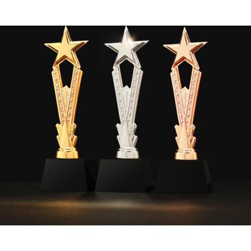 Free Custom Engraving Shinning Black Crystal Base Golden Star Trophy Awards