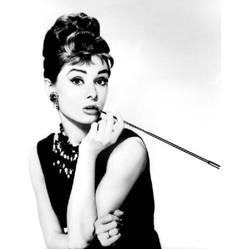 Film picture of Young Audrey Hepburn print on canvas beautiful craft for living room decor fine gift canvas wall art