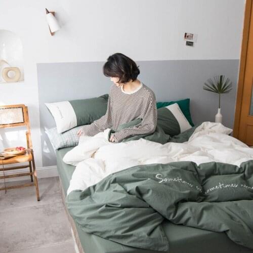 Four Piece Set Of Pure Bed Sheet Quilt Double King Duvet Cover Simple Embroidered Fitted 3PCS Of Bedding On Sale Queen Size