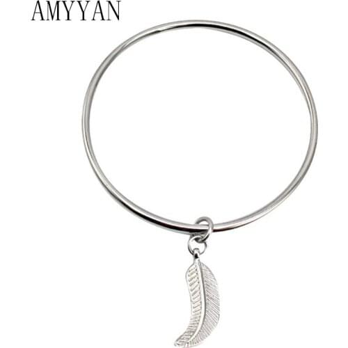 AMYYAN Bracelets With Pendants
