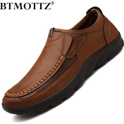 Men Casual Shoes Brand 2021 Fashion Mens Loafers Moccasins Breathable Slip on Retro Driving Shoes Men Sneakers Plus Size 39-48