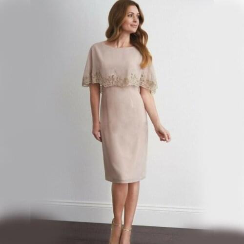 2019 Gorgeous Chiffon Appliqued Mother of the Bride Dresses With Cap Formal Dress Women Knee Length Formal Mothers Gowns