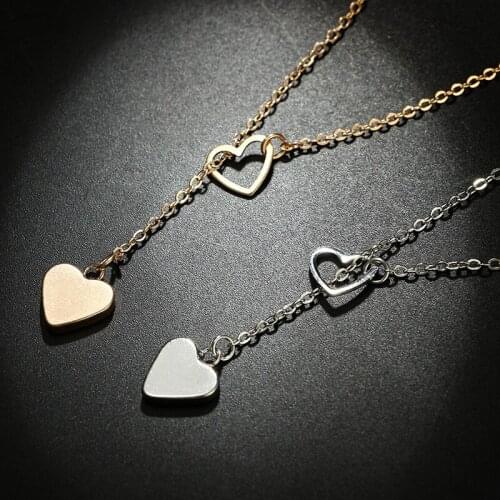 2021 Hot New Alloy Metal Hollow Double Heart Online Celebritys Pendant Simple Necklaces For Women Party Jewelry Gift Birthday