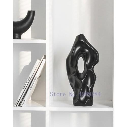 Ceramic Vase Black and White Abstract Hollow Out Hole Handicraft Furnishings Flower Arrangement Accessories Home Decoration