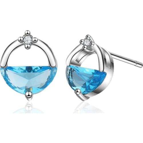 Korean fashion temperament simple personality wild small zircon female models silver plated stud earrings WE117