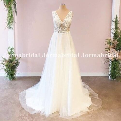 Vintage Appliques Boho Wedding Dresses V Neck A Line Tulle Bridal Gowns Backless Sweep Train Bridal Dress Vestido De Novia