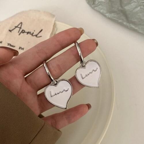Dyxytwe White Rings