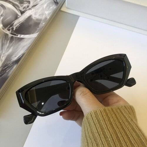 New Vintage Small Frame Sunglasses Women Fashion Cat Eye Sun Glasses Men Retro Brand Design Wild Street Eyewear UV400