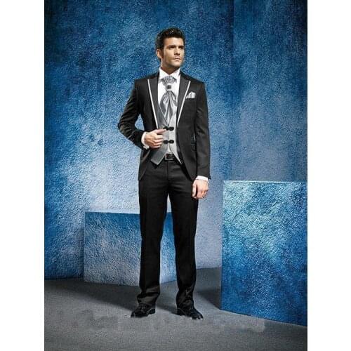 2018 New Arrival Customized Men Suit wedding tuxedos customized Jacket+Pants+Tie+Vest Groom Tuxedos Best men suits business coat