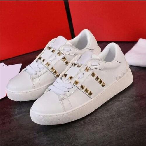 2020 Women Luxury shoes Genuine Leather Shoes Designer Sneakers Couple Casual Platform White Sneakers Casual Shoes Plus Size 44