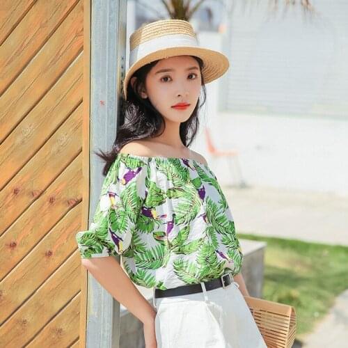2018 Summer New Korean Style Shirts Loose Thin Five-point Sleeve Word Collar Floral Short-sleeved Women