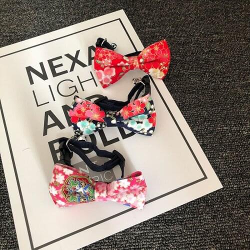 Pet collar cat bow tie Japanese cherry blossom bow tie dog tie lead hyena jewelry Teddy jewelry cat decoration Accessoires X20