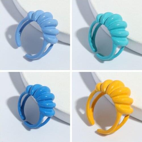 NEW Korean Exaggeration Geometric Oval Hand Painted Open Ring For Women Trendy Solid Color Twisted Croissant Rings Party Jewelry