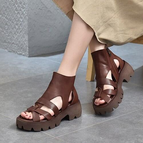 Summer Hollow Sandals Leather Fish Mouth Platform Platform Shoes 2021 New First Layer Leather Roman Sandals Women Mid-top