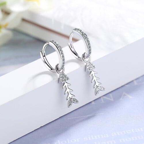 Personality Female Silver Color Fish Bone Earrings Mosaic CZ Stackable Oorbellen Brincos Jewelry Gift Dropping