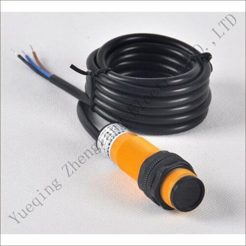 Infrared diffuse reflection photoelectric switch E3F-DS30C4 three-line NPN NO column DC type M18*1